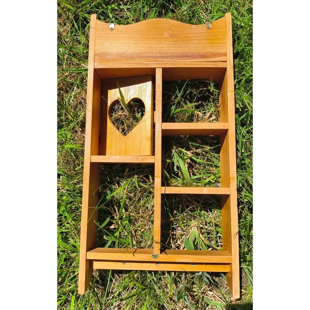 1980-90s Handcrafted Pine Wall Display/Trinket/Shadow Shelf 18